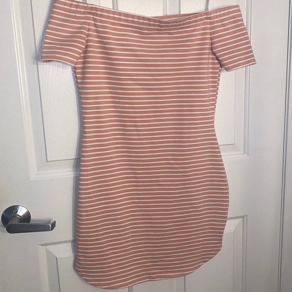 Katwalk Off-the-Shoulder Mini Dress - Picture 5 of 5